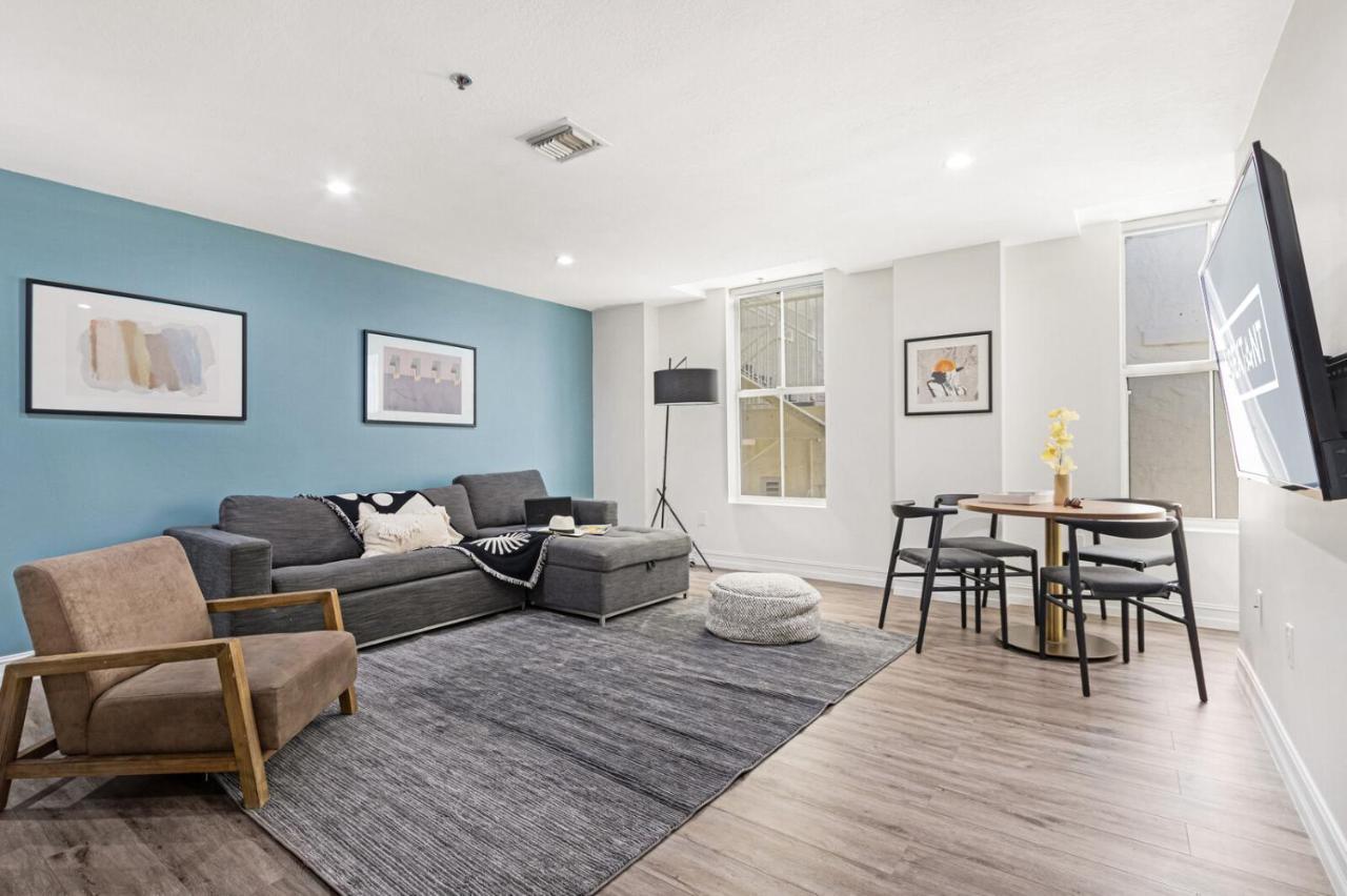 웨스트 팜 비치 Roami At Clematis Street Lofts 아파트 호텔 외부 사진