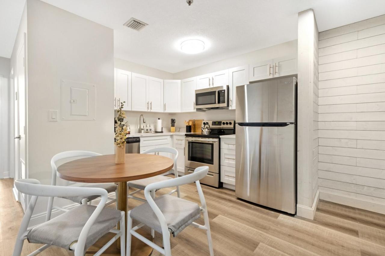 웨스트 팜 비치 Roami At Clematis Street Lofts 아파트 호텔 외부 사진